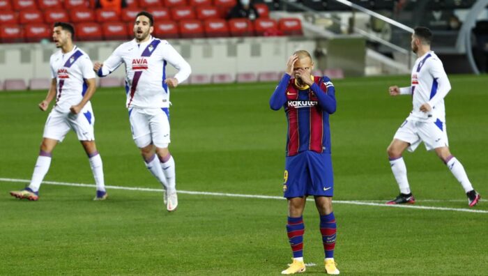 برشلونة