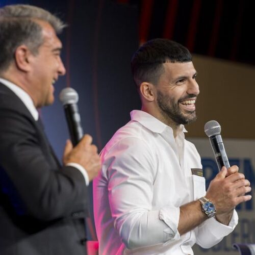تقديم "كون" أغويرو , بالصور ... 58
