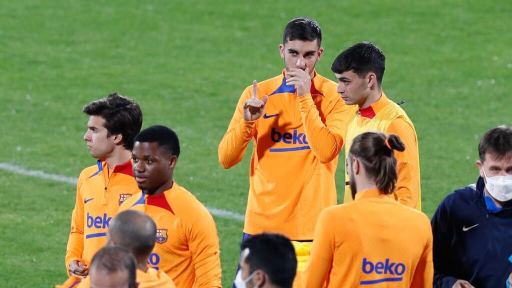 برشلونة