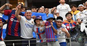 برشلونة