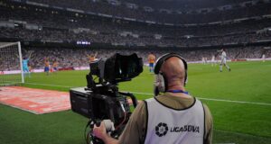 برشلونة يتفوق على مدريد 3