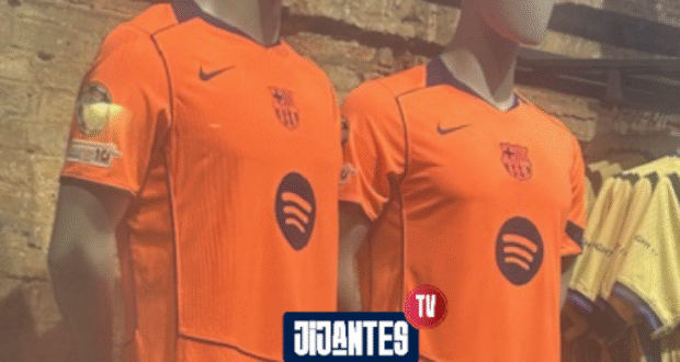 قمصان برشلونة