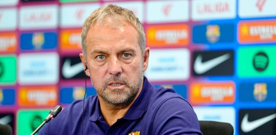 هانسي فليك مدرب برشلونة في المؤتمر الصحفي ما قبل مباراة ليفانتي