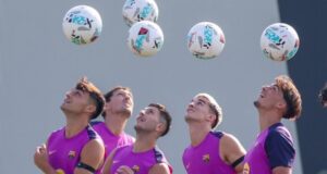 تدريبات لاعبي برشلونة في المدينة الرياضية جوان غامبر