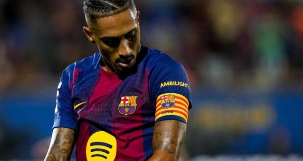 لعب رافينيا الشوط الثاني من مباراة برشلونة وفالنسيا
