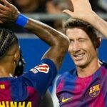 مباراة كرة قدم ضمن دوري EA Sports League على ملعب يوهان كرويف، نادي برشلونة، نادي فالنسيا، روبرت ليفاندوفسكي، رافينيا