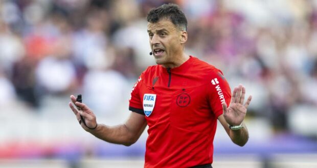 خيسوس جيل مانزانو، حكم ذو خبرة في الدوري الإسباني