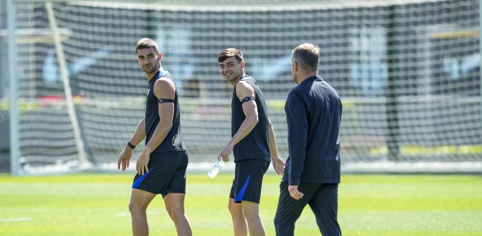 فليك و بيدري و فيران توريس