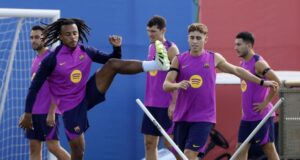 كوندي في تدريبات برشلونة
