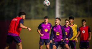 برشلونة يستعد لمباراة أولمبياكوس