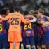 لاعبوا برشلونة يجتمعون