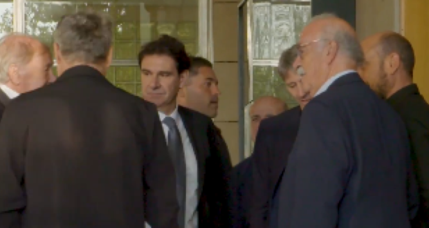 أيتور كارانكا وفيسنتي ديل بوسكي، يوم الثلاثاء في جنازة خوسيه مانويل أوتشوتورينا، الذي كان حارس مرمى ومدرب فالنسيا.