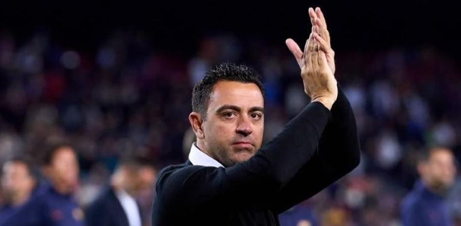 أمضى تشافي موسمين ونصف في برشلونة