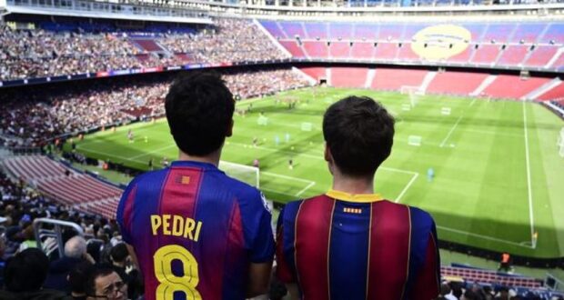 استمتع مشجعو برشلونة بالفعل ببث Spotify على ملعب كامب نو خلال جلسة تدريبية مفتوحة يوم الجمعة الماضي 7 نوفمبر.