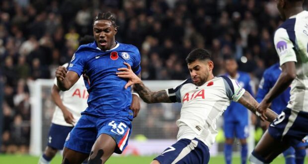 روميو لافيا، خلال مباراة توتنهام وتشيلسي في الأول من نوفمبر.