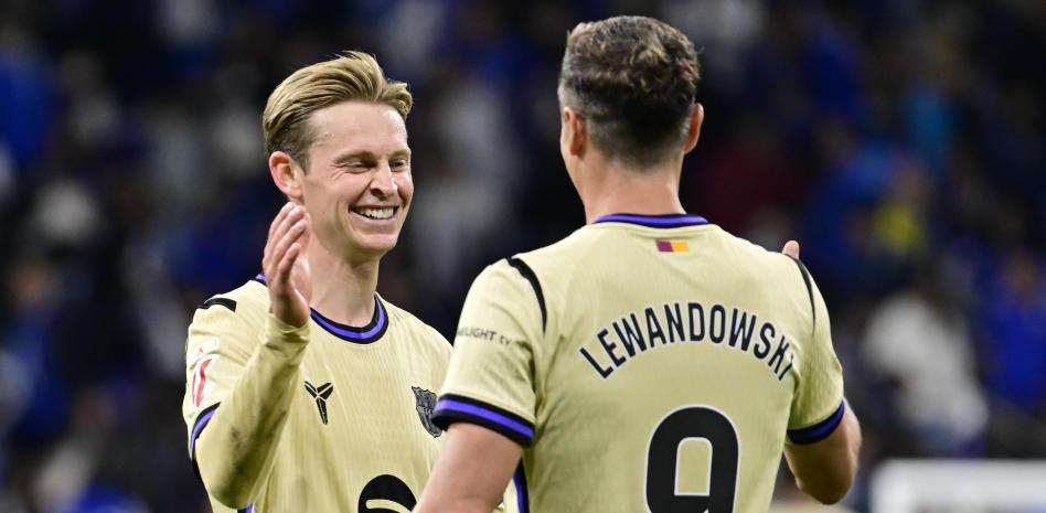 روبرت ليفاندوفسكي و فرينكي دي يونغ