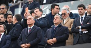 مقصورة كبار الشخصيات لنادي برشلونة لكرة القدم، قبل المباراة ضد ألافيس