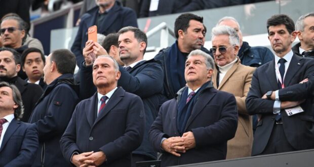 مقصورة كبار الشخصيات لنادي برشلونة لكرة القدم، قبل المباراة ضد ألافيس