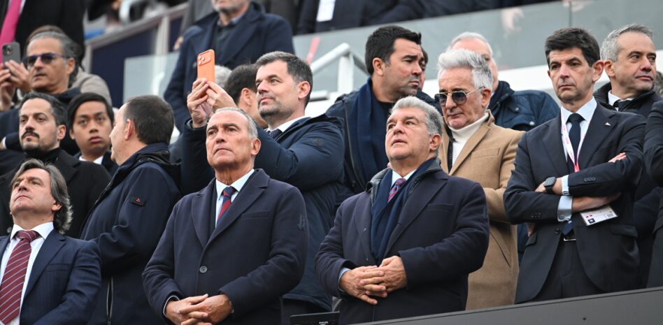 مقصورة كبار الشخصيات لنادي برشلونة لكرة القدم، قبل المباراة ضد ألافيس