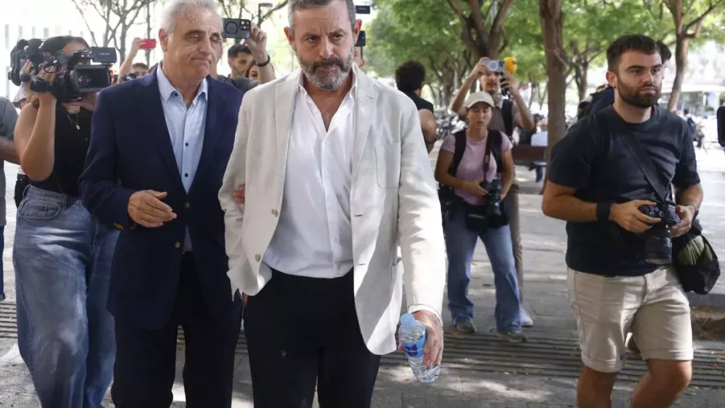 ساندرو روسيل