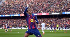 لامين يامال في الكامب نو