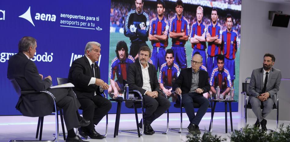 رئيس نادي برشلونة، جوان لابورتا، في فوروس دي فانجارديا.