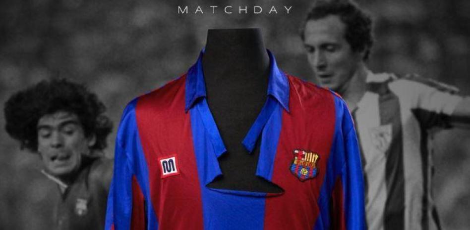 قميص برشلونة لمارادونا