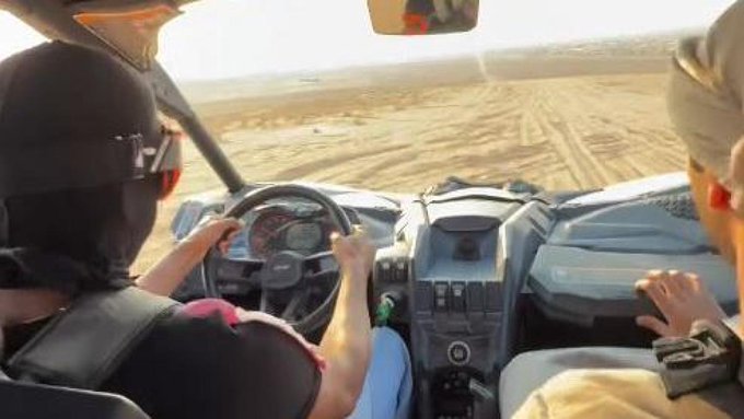 لامين يامال يشعل الصحراء