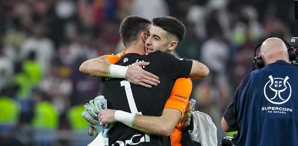 خوان غارسيا بطلاً لمشهد مثير في نصف نهائي السوبر 1 خوان غارسيا