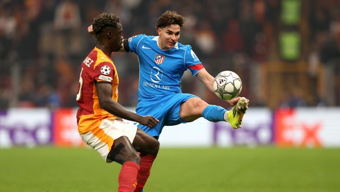 جوليان ألفاريز