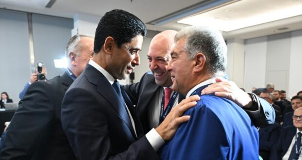 خوان لابورتا و الخليفي