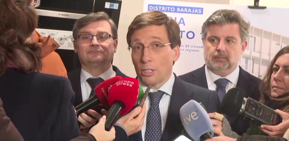 خوسيه لويس مارتينيز ألميدا، عمدة مدريد.