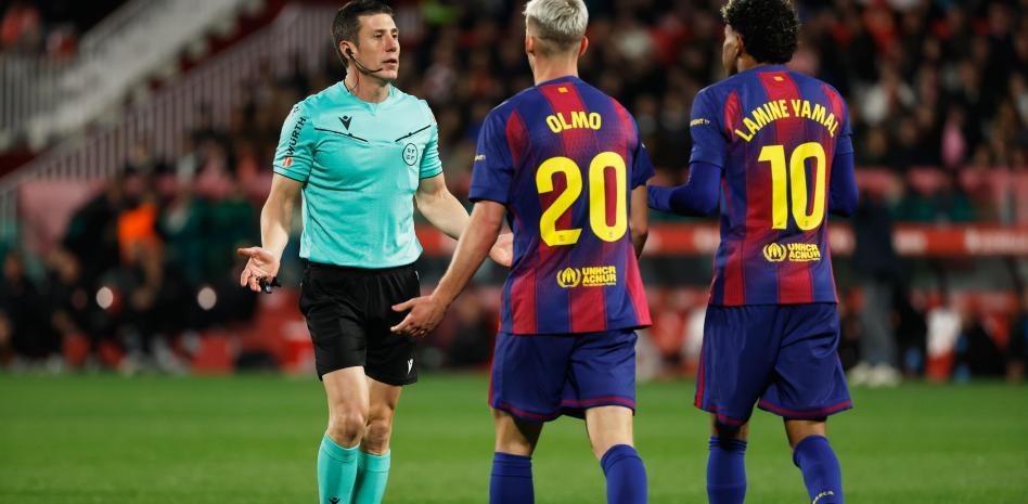 لامين يامال و داني أولمو