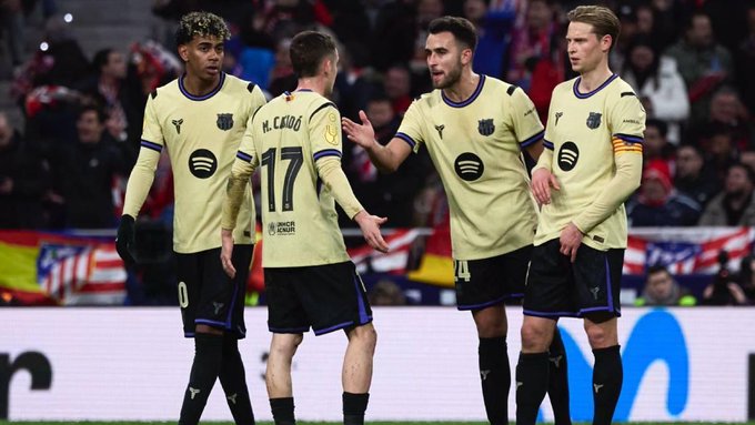 إريك غارسيا و كاسادو و دي يونغ و لامين يامال