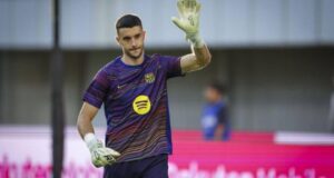 اختبار مبكر يحدد مستقبل حارس برشلونة في المنتخب 1 خوان غارسيا
