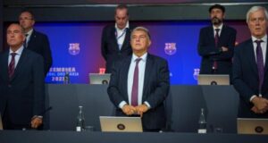 اجتماع طارئ في برشلونة 2 لابورتا
