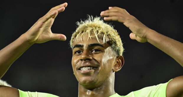 استراحة غير عادية لأحد نجوم برشلونة الشبان 1 لامين يامال