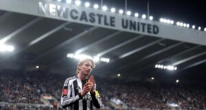 سجل نيك وولتميد 10 أهداف لصالح نيوكاسل.