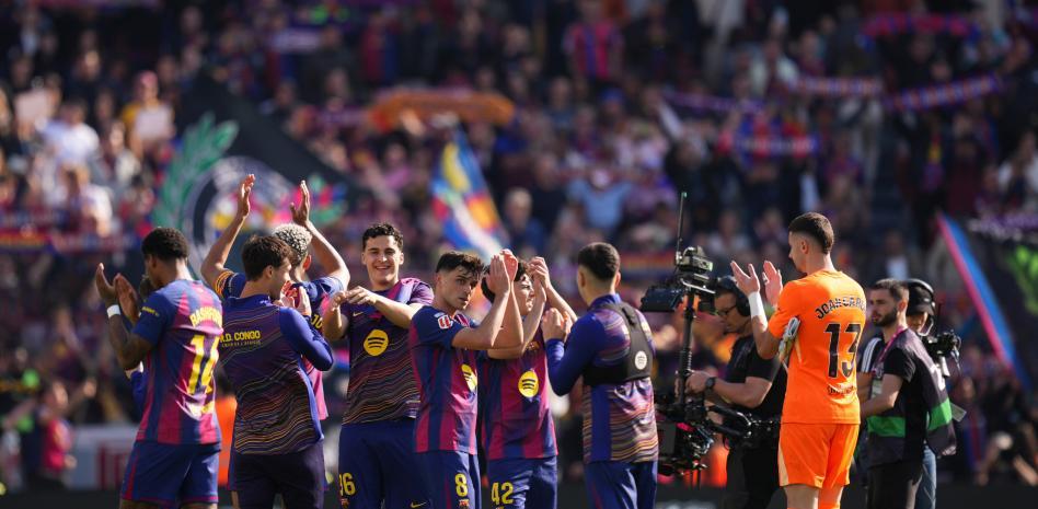 لاعبي برشلونة