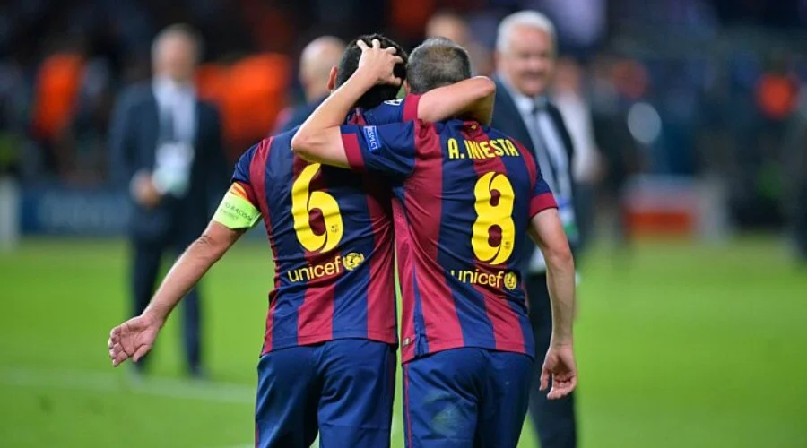 تشافي و إنييستا