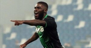 أليكس تيليس وبوجا ، استبعدهما برشلونة 5 بوجا