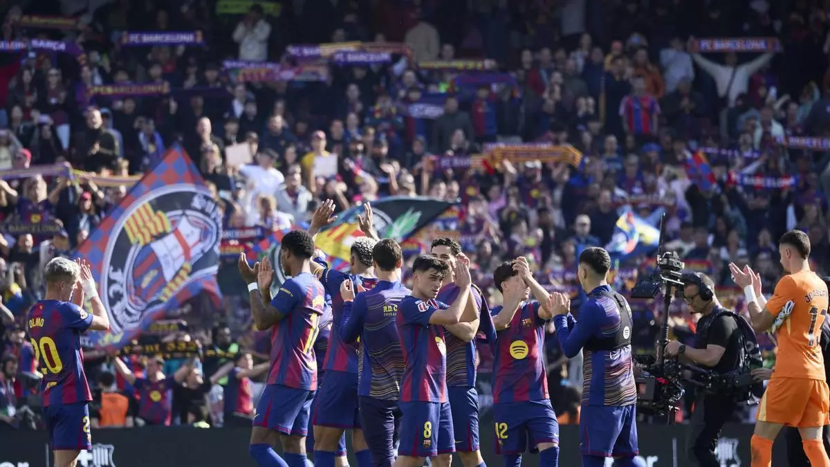 لاعبي برشلونة في المباراة ضد رايوفاليكانو