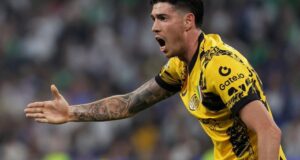 عرض مالي ضخم يقرب باستوني من برشلونة 9 باستوني