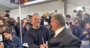 فحص هانزي فليك للورقة قبل التصويت أثار الدهشة 2 هانزي فليك