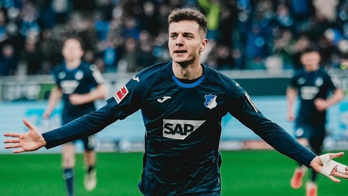 فيسنيك أسلاني