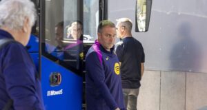 وصول بعثة برشلونة إلى مدريد في مهمة حسم الليغا 2 فليك