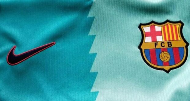 قمصان برشلونة