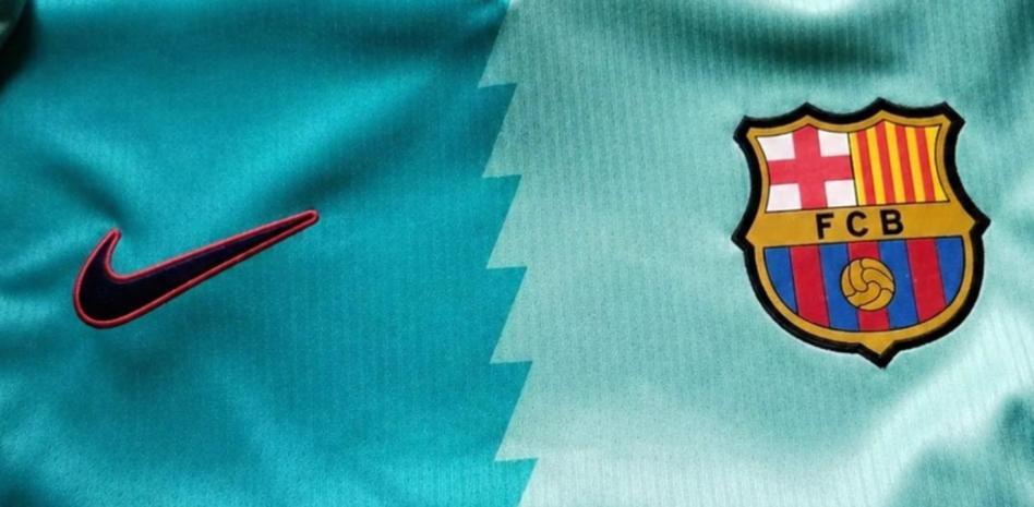 قمصان برشلونة