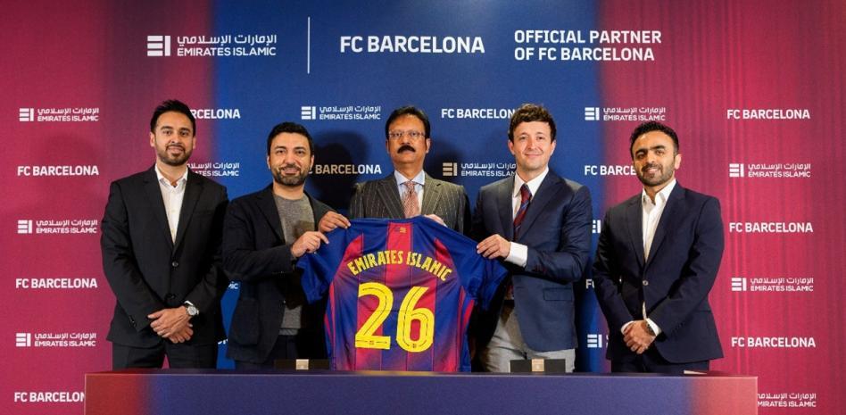برشلونة وإماراتس إسلاميك