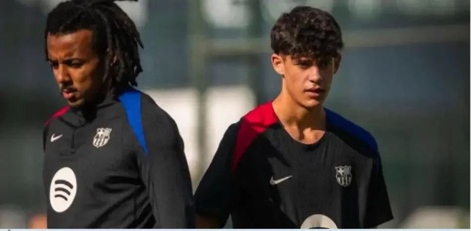 من هو أليكس كامبوس الذي استدعاه برشلونة ؟ 1 أليكس كامبوس